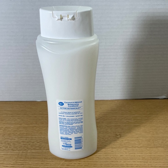 White Rain Coconut & Hibiscus Moisturizing Conditioner 18 Oz Discontinued Scent - Picture 2 of 4